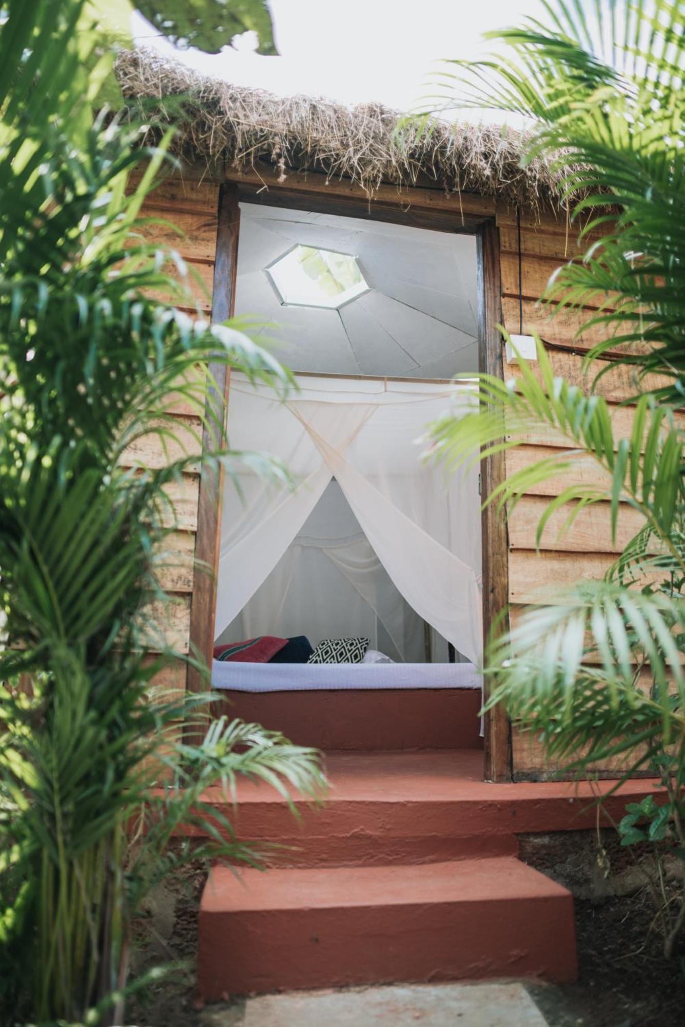 Wigwam Hotel Mandrem Bagian luar foto